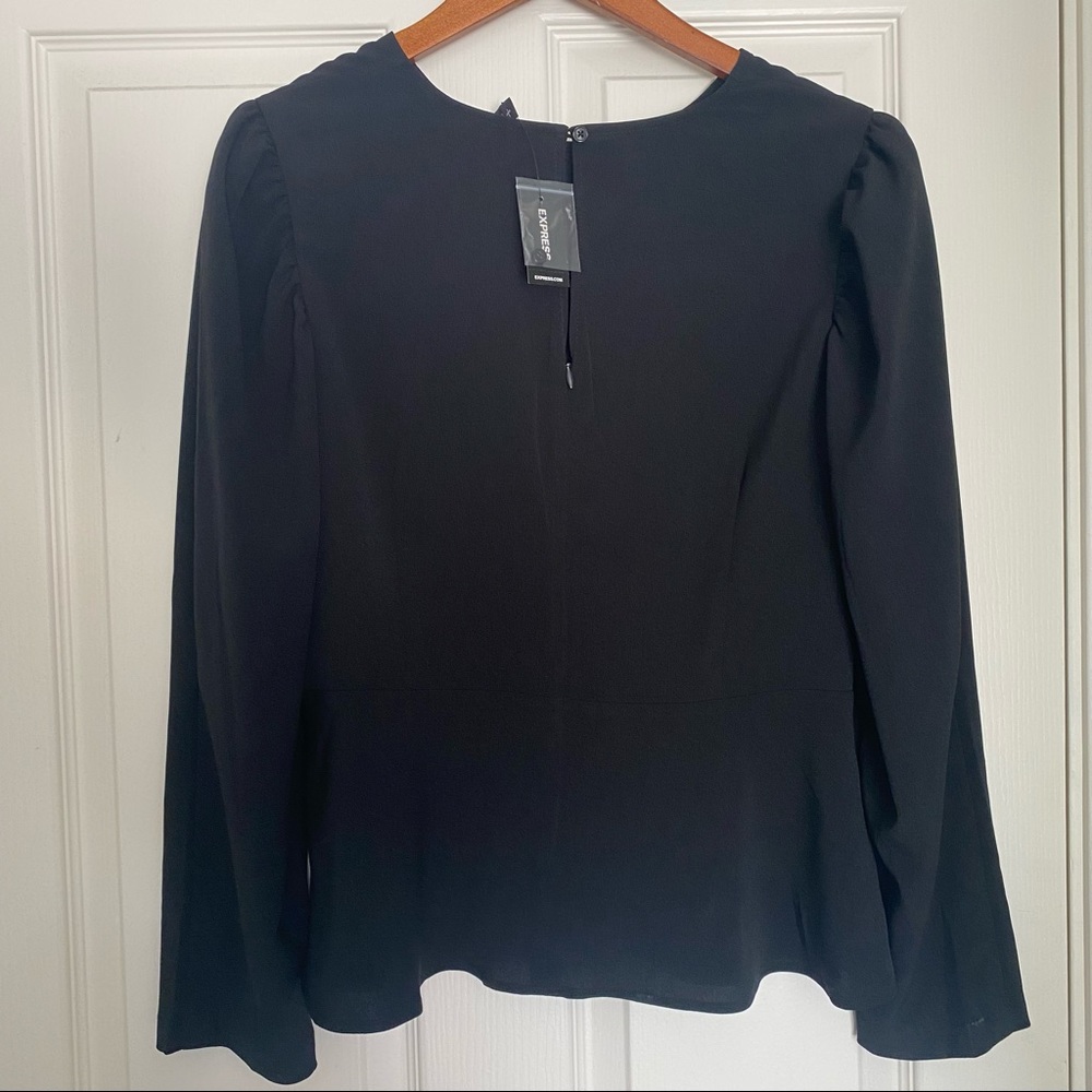 Express Blouse - Picture 3 of 3